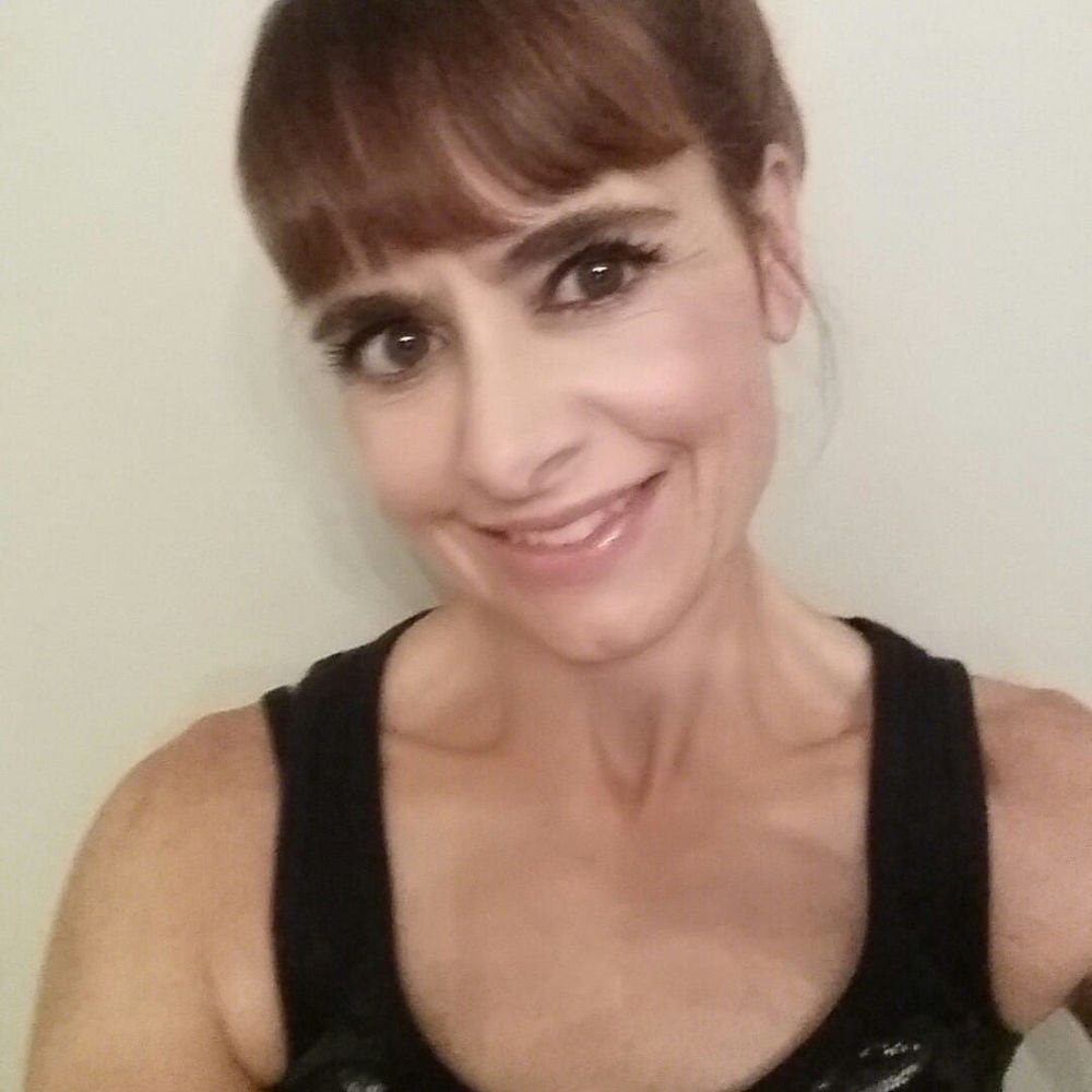Meet your Posher, Andrea